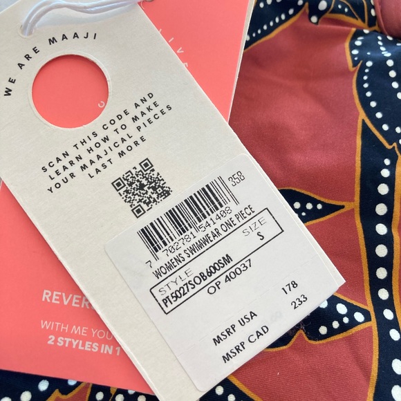 MAAJI - Tropical Parady V Wire One Piece Swimsuit - Picture 14 of 17